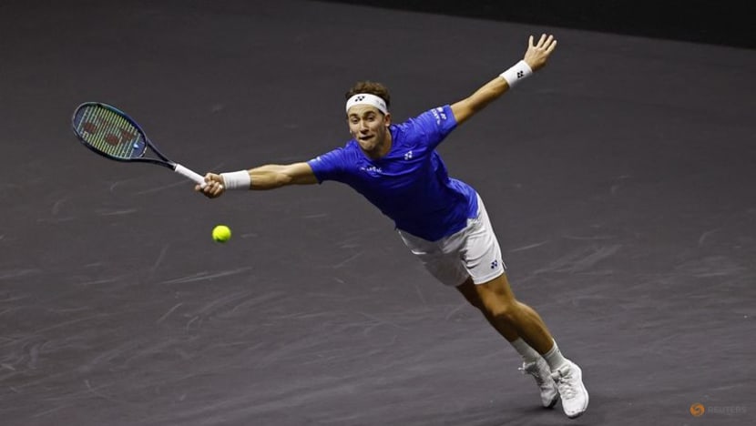 Djokovic starts Paris defence with win, Rublev and Hurkacz also through Djokovic starts Paris defence with win, Rublev and Hurkacz also through