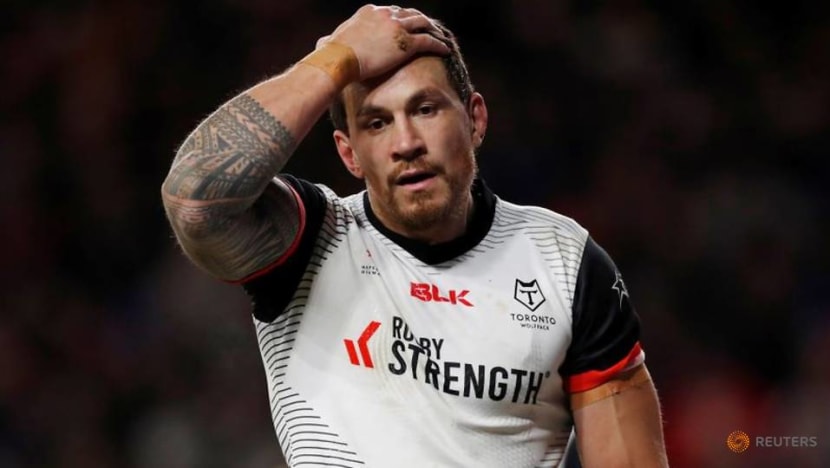 Sonny Bill looks to revive boxing career Sonny Bill looks to revive boxing career
