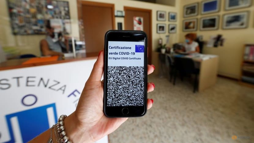 Italy readies law to make COVID-19 health pass mandatory for all workers Italy readies law to make COVID-19 health pass mandatory for all workers