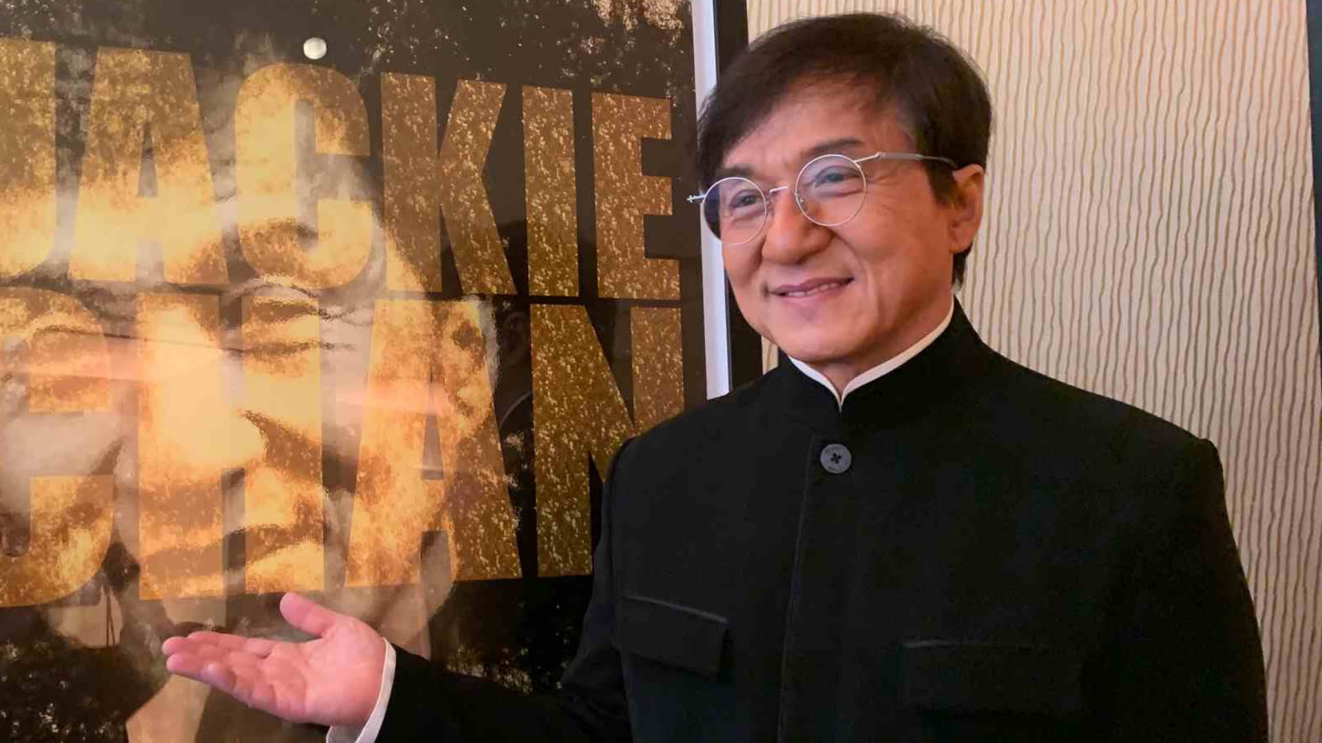 Jackie Chan Is Offering S$200K To Anyone Who Successfully Develops A Cure For The Wuhan Virus Jackie Chan Is Offering S$200K To Anyone Who Successfully Develops A Cure For The Wuhan Virus