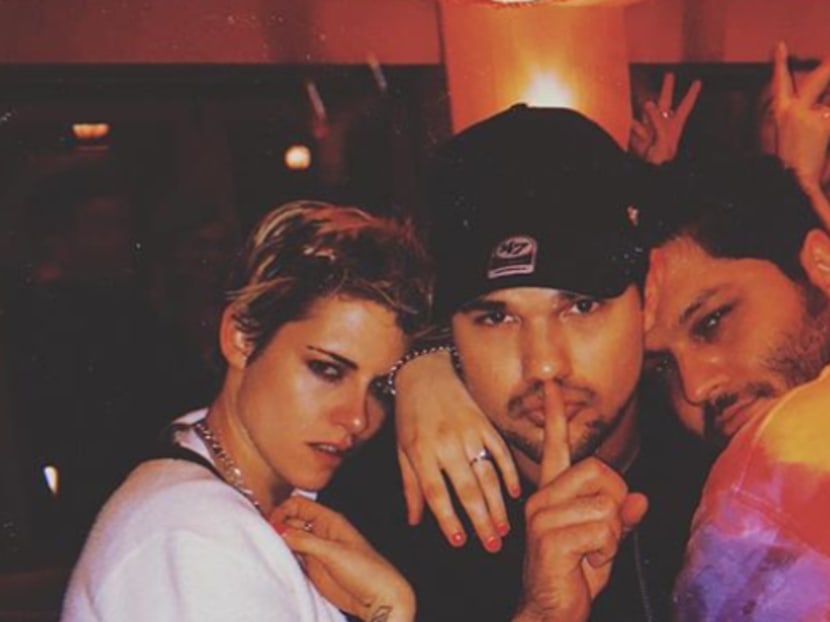 Kristen Stewart celebrates Twilight co-star Taylor Lautner’s birthday Kristen Stewart celebrates Twilight co-star Taylor Lautner’s birthday