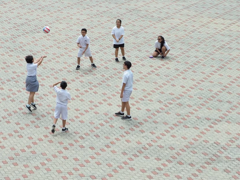 Students playing an informal game of volleyball at Edgefield Secondary School. After about four decades since it was introduced, the Ministry of Education will scrap streaming in 2024 and replace it with subject-based banding. Students playing an informal game of volleyball at Edgefield Secondary School. After about four decades since it was introduced, the Ministry of Education will scrap streaming in 2024 and replace it with subject-based banding.