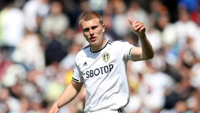 Leeds snatch 2-2 draw with Newcastle after penalty nightmare