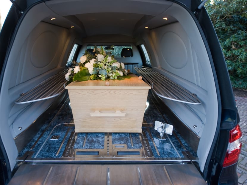 Under new rules by the National Environment Agency, a licensed funeral parlour must have a system to check that the correct body is being handed over. The licensee or an employee must be present always when the body is taken out of the parlour and record it in a register.