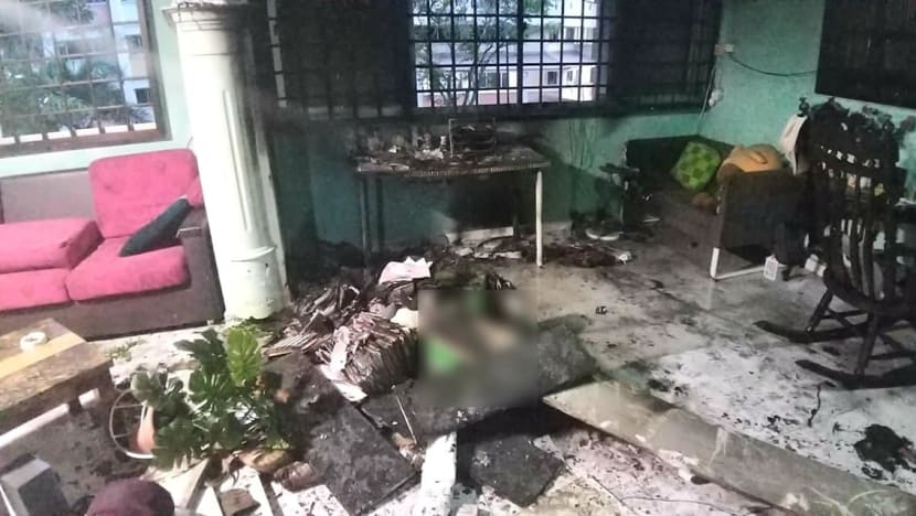 5 people taken to hospital after fire breaks out in Jurong West HDB flat