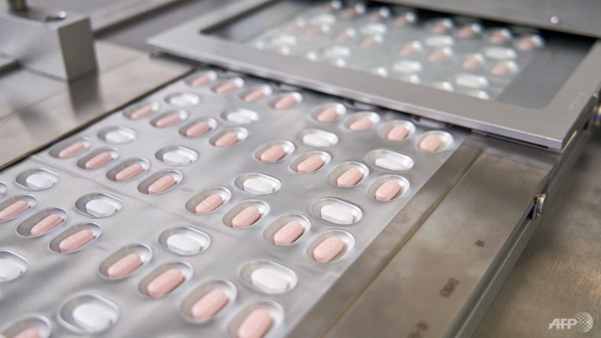 Singapura menyetujui pil Paxlovid Pfizer untuk pengobatan COVID-19 pada pasien dewasa