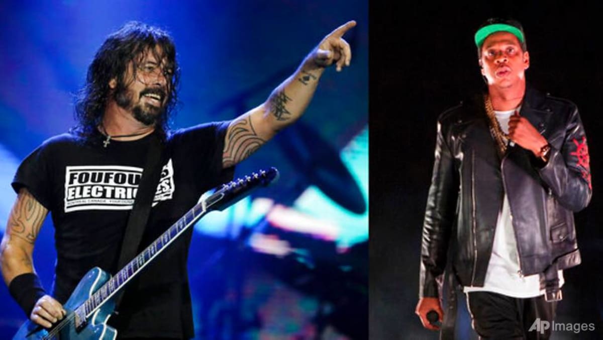 jay-z-foo-fighters-and-go-go-s-elected-to-rock-hall-of-fame