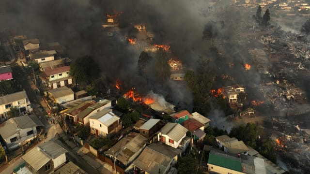 智利林火死亡人数增加到122人 全国哀悼两天