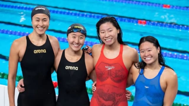 世界游泳锦标赛：我国女队4乘100米混合泳接力预赛排第九 获奥运参赛资格 