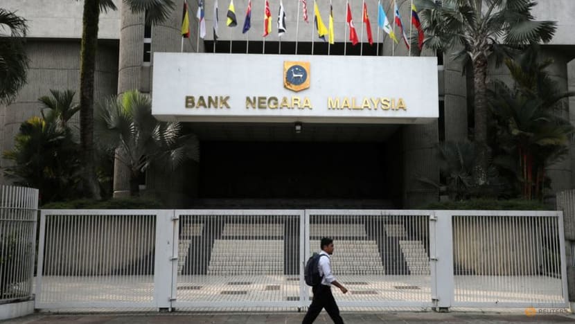 Malaysia's central bank hits pause on rates as price pressures ease 