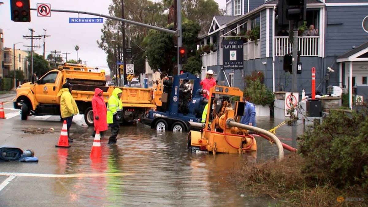 California rains: Good for drought, fuel for wildfires - Vimarsana News