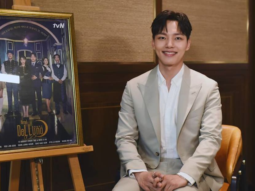 Yeo Jin-goo's spooky encounter with fire alarms on the set of Hotel Del Luna Yeo Jin-goo's spooky encounter with fire alarms on the set of Hotel Del Luna