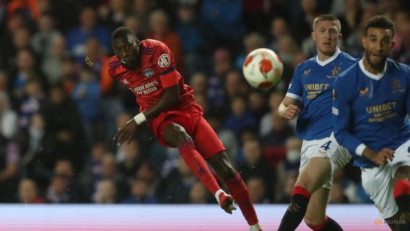 Football: Napoli fight back to deny Leicester, Lyon sink Rangers Football: Napoli fight back to deny Leicester, Lyon sink Rangers