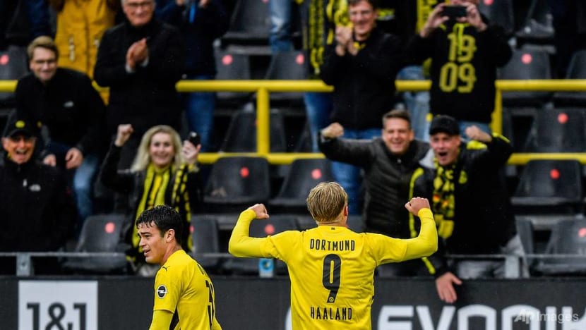 Football: Reyna stars for Dortmund in 4-0 win against Freiburg
