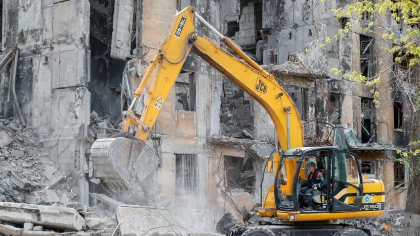 Ukraine appeals over worsening conditions in 'medieval ghetto' Mariupol Ukraine appeals over worsening conditions in 'medieval ghetto' Mariupol