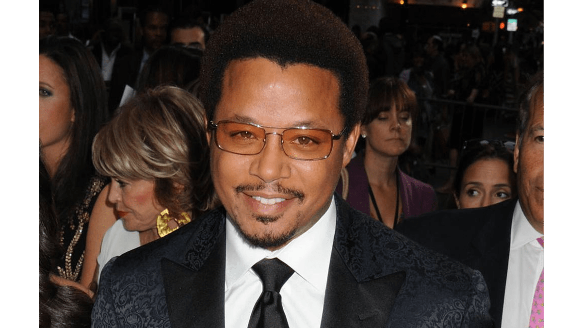 Terrence Howard's exwife drops assault claim 8days
