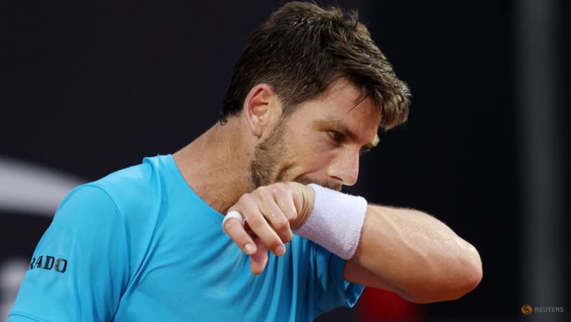 Britain's Norrie flips the script to beat Alcaraz in Rio final Britain's Norrie flips the script to beat Alcaraz in Rio final