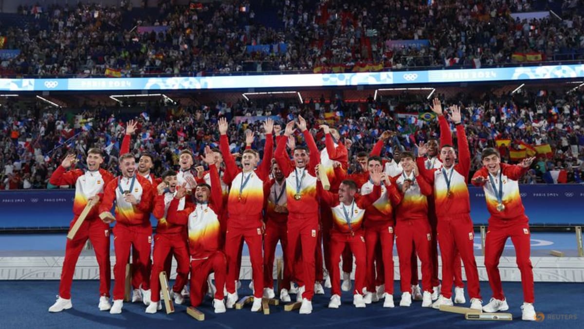 Los españoles vuelven a dominar, las americanas recuperan el trono