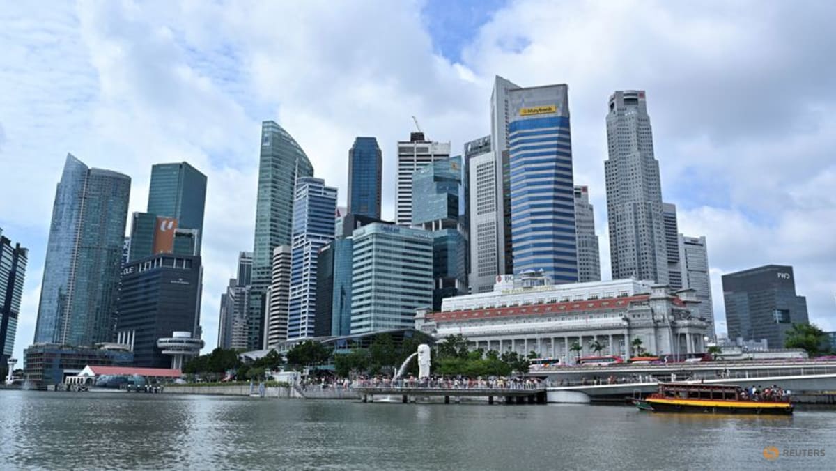 Economists cut Singapore’s 2023 growth forecast to 1%: MAS survey