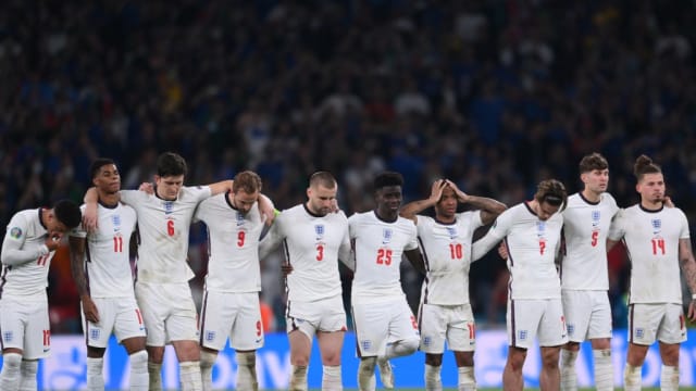 欧锦赛：英格兰输球后 数名黑人球员遭受种族歧视