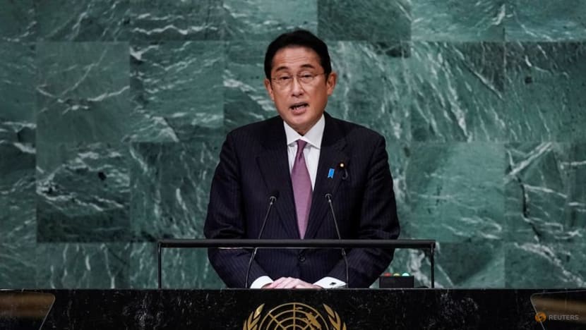 South Korean, Japanese leaders meet, agree on need to improve ties South Korean, Japanese leaders meet, agree on need to improve ties