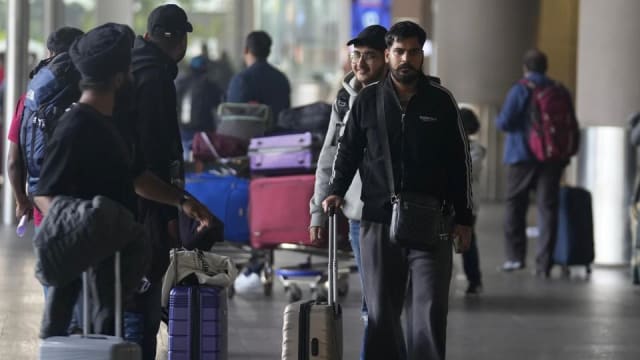 疑涉人口贩卖遭法国扣押多日 客机终顺利返回印度