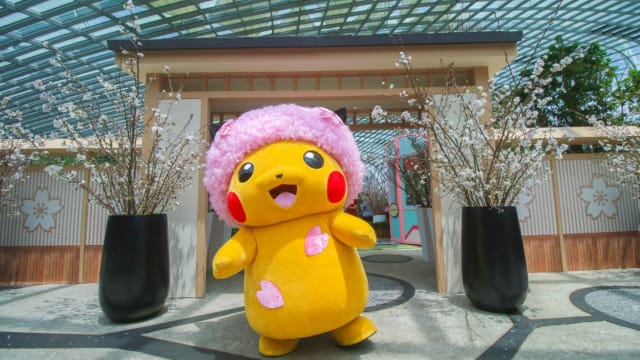 滨海湾花园年度樱花展　顶着粉红爆炸头的Pikachu本地首亮相！