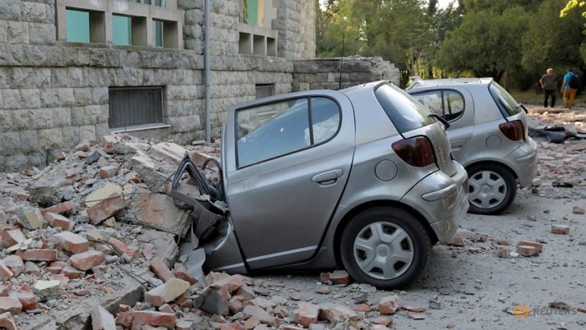 Strong earthquake in Albania damages buildings and sends residents fleeing Strong earthquake in Albania damages buildings and sends residents fleeing