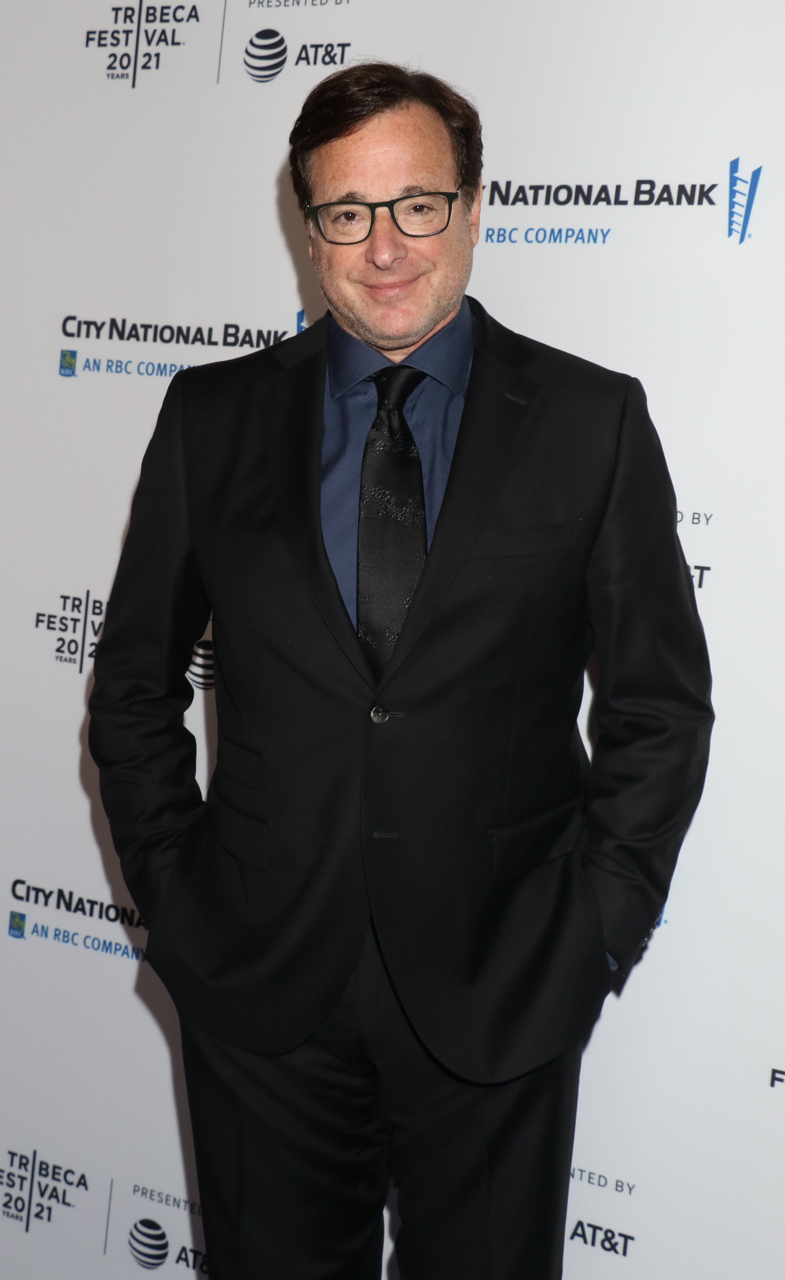 John Stamos, Ronny Chieng, And More Stars React To Full House Star And Comedian Bob Saget’s Death At 65 John Stamos, Ronny Chieng, And More Stars React To Full House Star And Comedian Bob Saget’s Death At 65