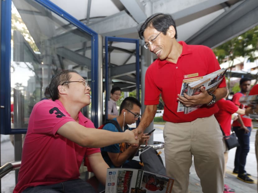 Dr Chee Soon Juan conducting a walkabout around Bukit Batok central on May 4, 2016. Photo: Ernest Chua