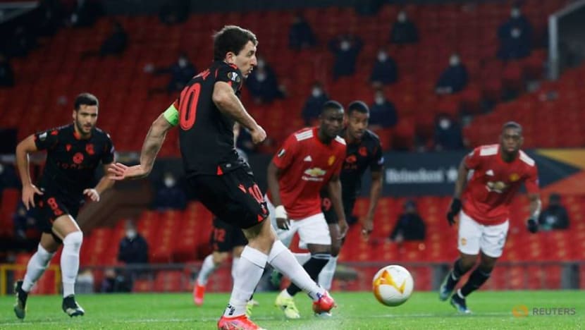 Man United stroll into Europa League last 16 Man United stroll into Europa League last 16