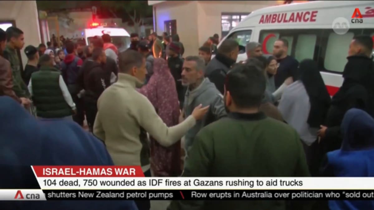 Over 100 dead, 700 injured after Israeli troops fire at Gazans waiting ...