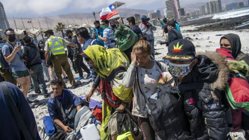 Demonstrators in northern Chile protest against Venezuela migrants Demonstrators in northern Chile protest against Venezuela migrants