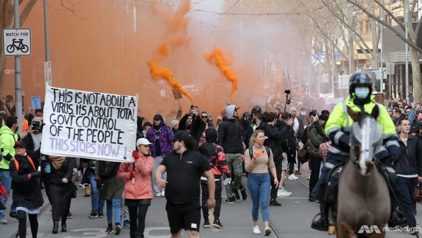 Protesters clash with Australian police as thousands march against COVID-19 lockdown Protesters clash with Australian police as thousands march against COVID-19 lockdown