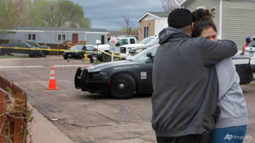 Gunman kills 6 at US birthday party before shooting himself