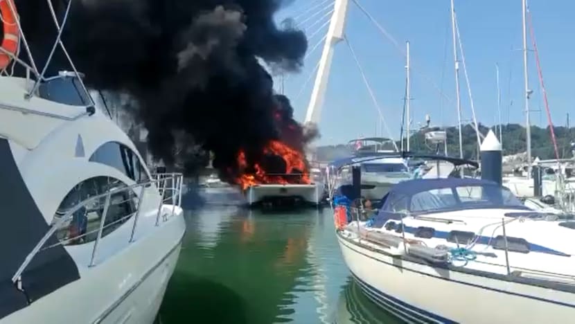 Fire on boat at Keppel Bay extinguished after an hour: SCDF Fire on boat at Keppel Bay extinguished after an hour: SCDF