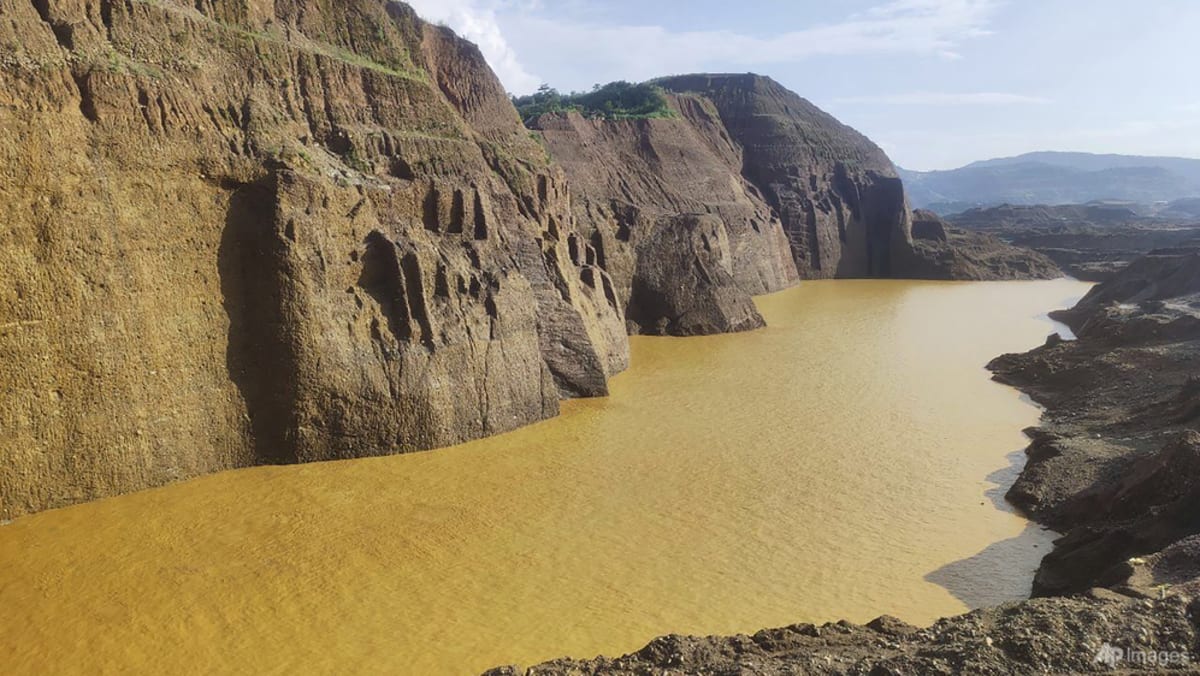 Death toll from Myanmar jade mine landslide hits at least 31
