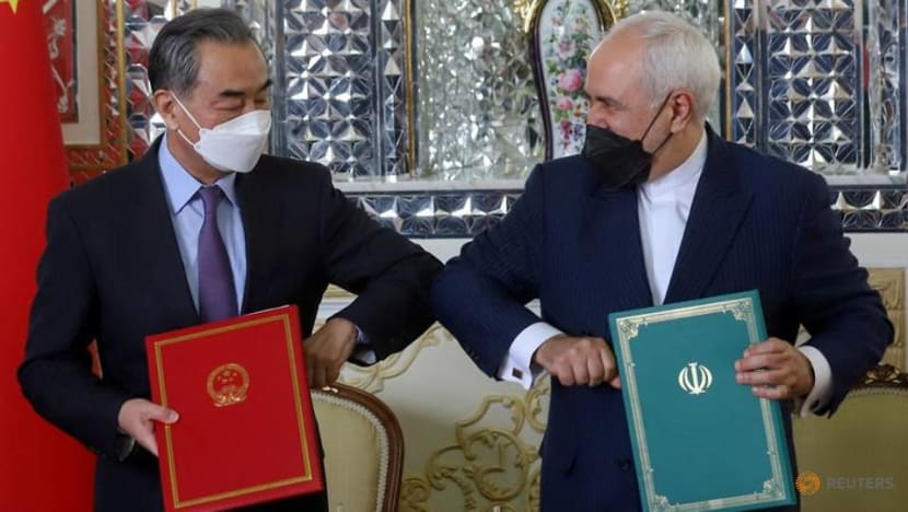 Iran, China sign landmark 25-year cooperation agreement Iran, China sign landmark 25-year cooperation agreement