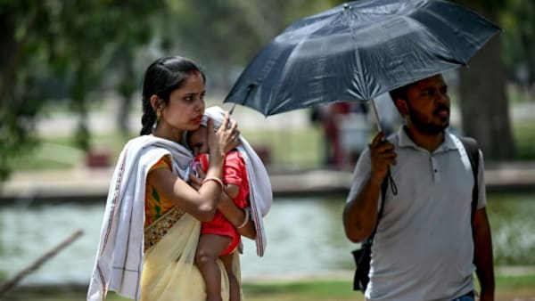  Delhi temperature hits highest ever in India: Weather Bureau