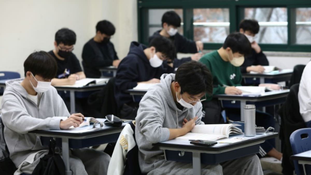 South Korea cuts ‘killer questions’ from college entrance exam