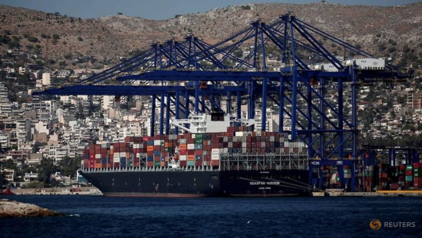China's COSCO hopes for Greek deal on Piraeus despite delay - official China's COSCO hopes for Greek deal on Piraeus despite delay - official
