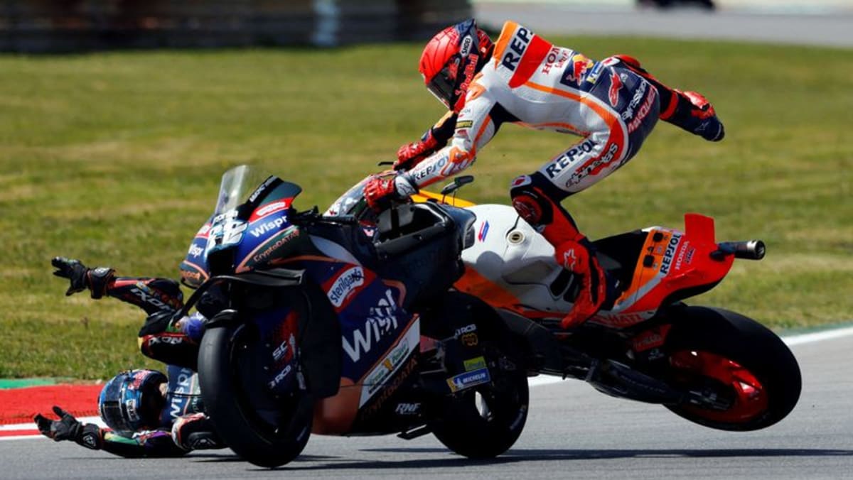 Marquez meminta maaf atas kecelakaan Oliveira di GP Portugal, menerima hukuman