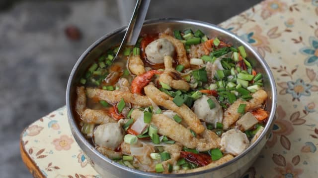 害羞隐蔽的老派乡愁杂煮饭汤 8world Entertainment Lifestyle 害羞隐蔽的老派乡愁杂煮饭汤 8world Entertainment Lifestyle