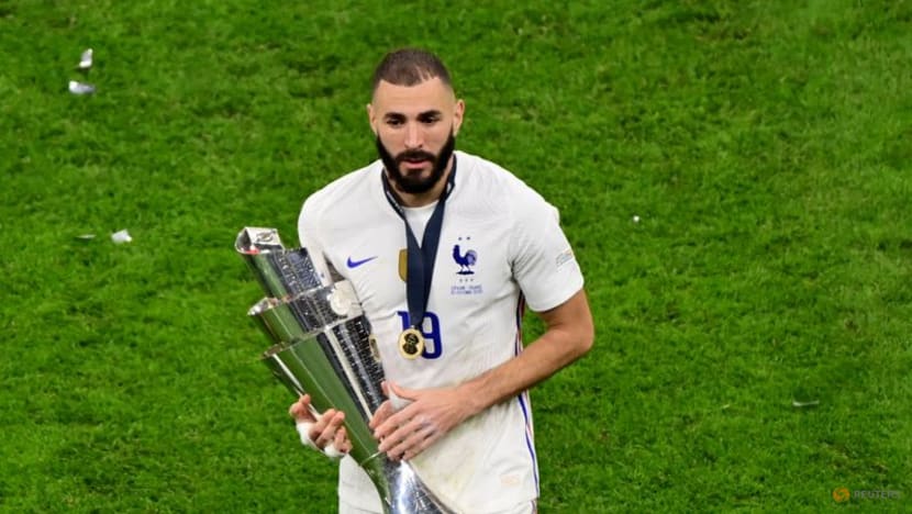Benzema keen to play with Mbappe at Real Madrid Benzema keen to play with Mbappe at Real Madrid