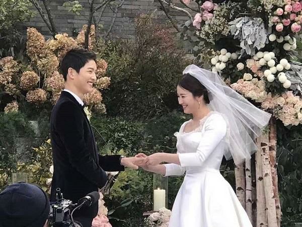 Inside Song Joong-ki and Song Hye-Kyo's wedding: from limousines