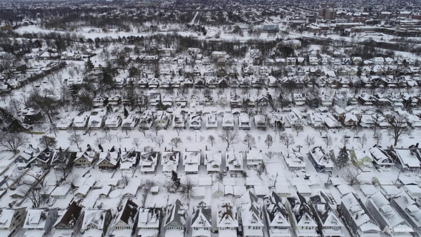 How a blizzard stunned even winter-wise Buffalo How a blizzard stunned even winter-wise Buffalo