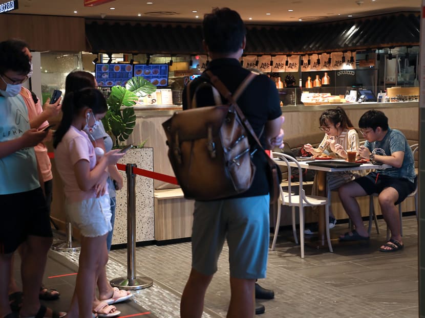 Community testing still shows high Covid-19 infection rate, S’pore nowhere near peak of epidemic curve: MOH Community testing still shows high Covid-19 infection rate, S’pore nowhere near peak of epidemic curve: MOH