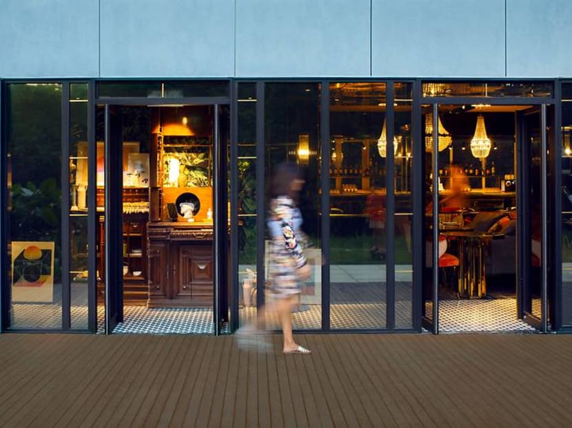 A serving of luxury Thai condo or immersive theatre to go with your main course A serving of luxury Thai condo or immersive theatre to go with your main course