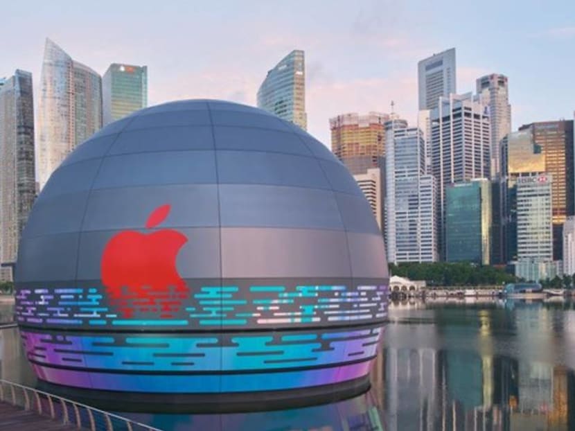Singapore is getting an Apple store that sits on water, a world's first Singapore is getting an Apple store that sits on water, a world's first