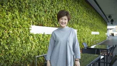 Hong Huifang On Her Painful Miscarriage: “If My Third Kid Was Still Around, He Would Be 12 Now”